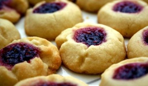Galletas con huella (Thumbprint Cookies)